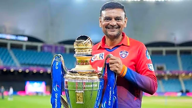 Will Hemang Badani replace Stephen Fleming as CSK's head coach?