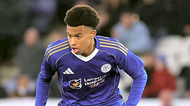 Manchester United in talks to sign 18-year-old Leicester City midfielder