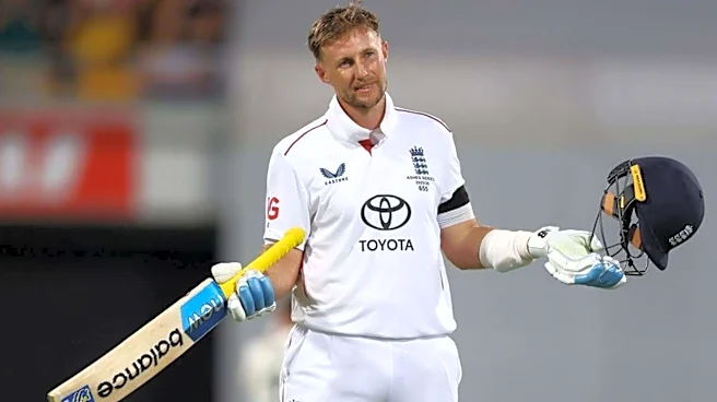 Listing batters with 7,000-plus runs in home Tests