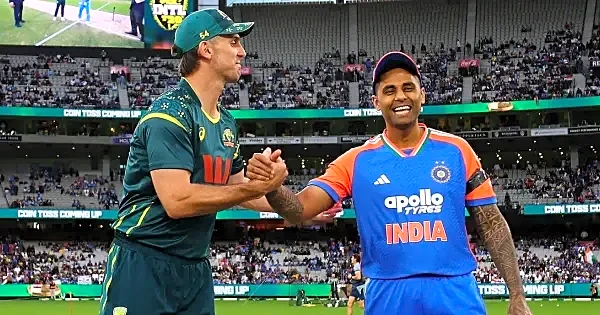 Why are India and Australia players wearing black armbands in second T20I in Melbourne?