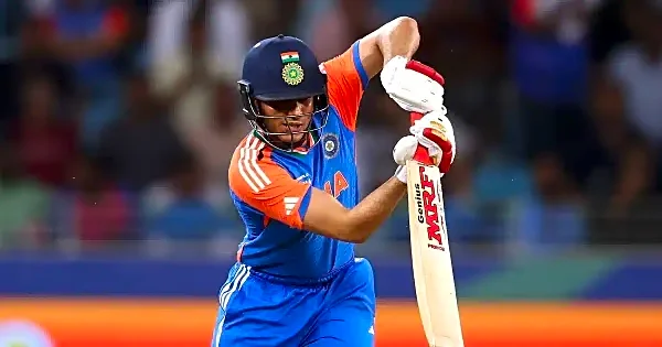 Twitter reacts to India lost 4 quick wickets against South Africa in first T20I