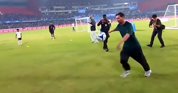 WATCH: Lionel Messi visit to Hyderabad becomes Huge Success; Twitter Erupts