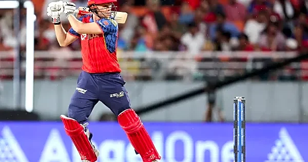 "Woke up in the morning with a little bit of nerves; Ricky Ponting kept me calm and collected" - Cooper Connolly