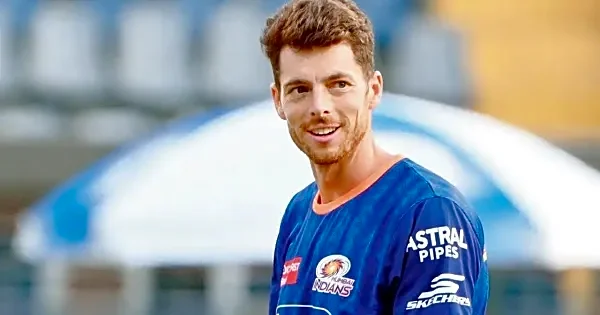 Mitchell Santner joins Mumbai Indians squad available against Delhi Capitals in IPL 2026