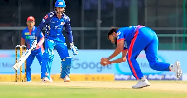 IPL 2026: Mukesh Kumar Strikes Twice in an Over to Dismiss Ryan Rickelton and Tilak Varma