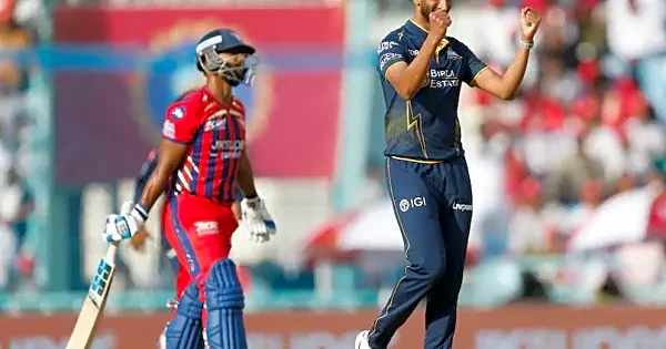 Lucknow Super Giants suffer mid-innings collapse as Gujarat Titans seize control