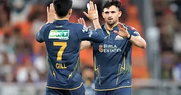 WATCH- Ashok Sharma dismisses George Linde right after Ashish Nehra changes field setup from dugout