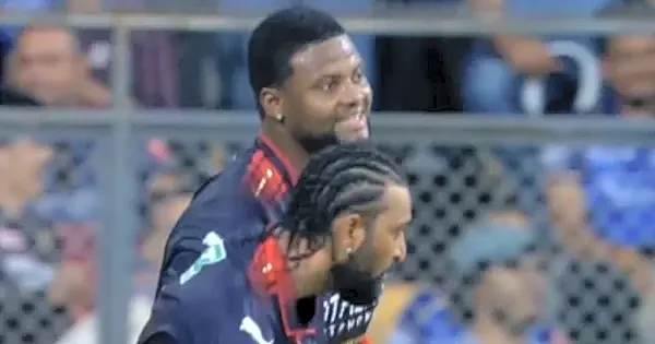 WATCH: Krunal Pandya gives fiery send off to brother Hardik Pandya in MI vs RCB