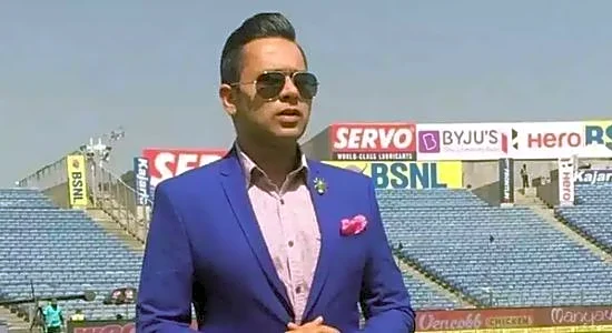 "Are you coming on a ship via the Strait of Hormuz?" - Aakash Chopra on KKR star's potential unavailability for IPL 2026 clash vs GT