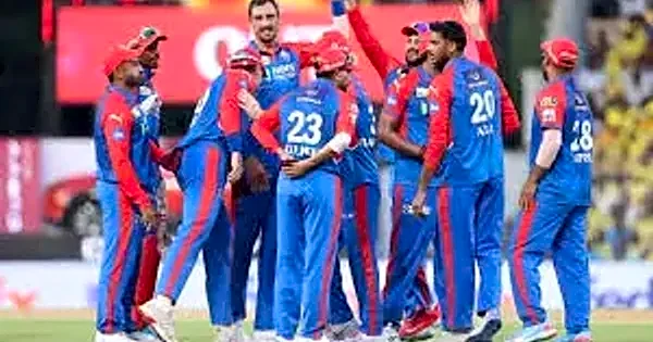 Fans erupt into chants of ‘49’ as Delhi Capitals surpass the unwanted record score against RCB; video viral