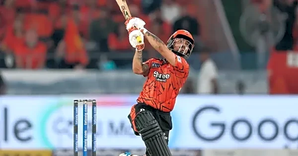 Ishan Kishan scores half-century against PBKS bowlers, hits hattrick of 6 to reach his milestone