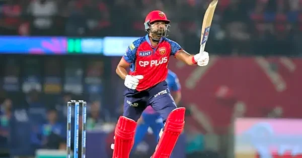 Shreyas Iyer scores an unbelievable one-handed six off Lungisiani Ngidi