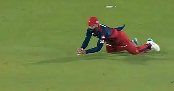 Virat Kohli reminds fans of 2016 Test captaincy era by pulling off similar catch to dismiss Suryakumar Yadav in RCB vs MI IPL 2026