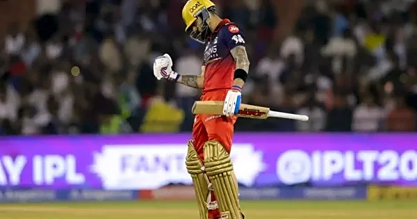 Virat Kohli celebrates his first run after two consecutive ducks as RCB gain control against KKR IPL 2026