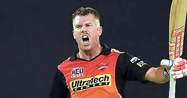 David Warner reveals SunRisers Hyderabad have blocked him on Instagram; shares screenshot