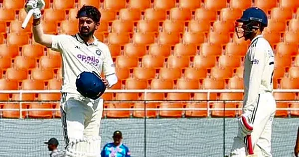 X explodes after centuries from Shubman Gill and KL Rahul against Afghanistan
