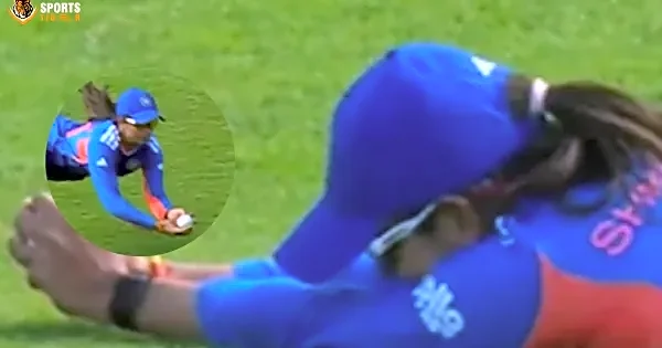Shreyanka Patil takes blinder to dismiss Rameen Shamim in T20 World Cup 2026 clash