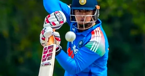Who Have Been The Youngest Debutants For India?