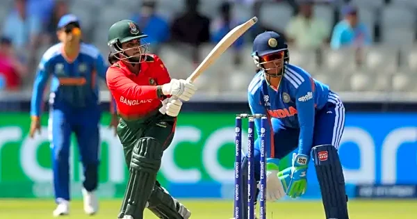 India's fielding woes continue as four catches go down in first five overs