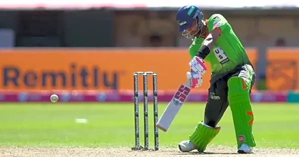 Dasun Shanaka launches ball out of stadium with monstrous six in MLC 2026