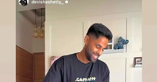 Viral Photo of Suryakumar Yadav's Crossed-Out 'Captain' T-Shirt Sparks Fresh Debate