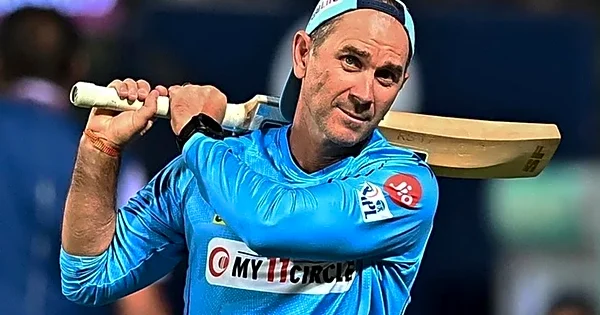 Justin Langer Emerges as Frontrunner to Replace Brendon McCullum as England Head Coach