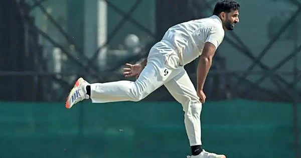 ‘My job is to take wickets’: Auqib Nabi reflects on long-awaited India call-up in BCCI video