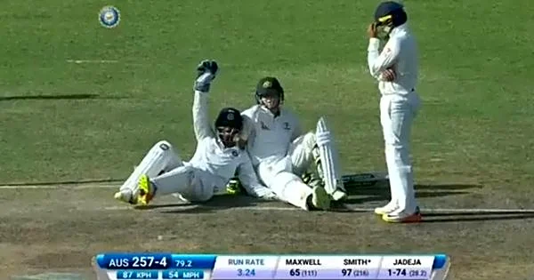 5 Funniest Dismissals and Near-Misses in Cricket