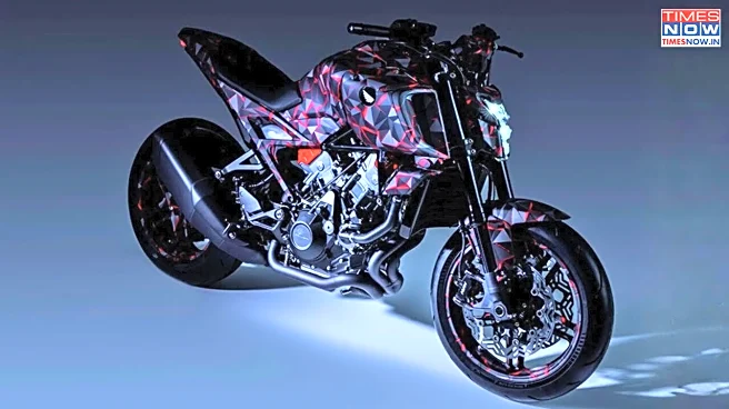 Honda’s V3R 900 E-Compressor Prototype Unveiled At EICMA 2025 - A 900cc Bike With 1200cc Power!