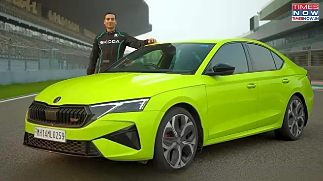 Viral - Skoda Octavis RS And Sitarist Rishabh Sharma Jam Together At BIC