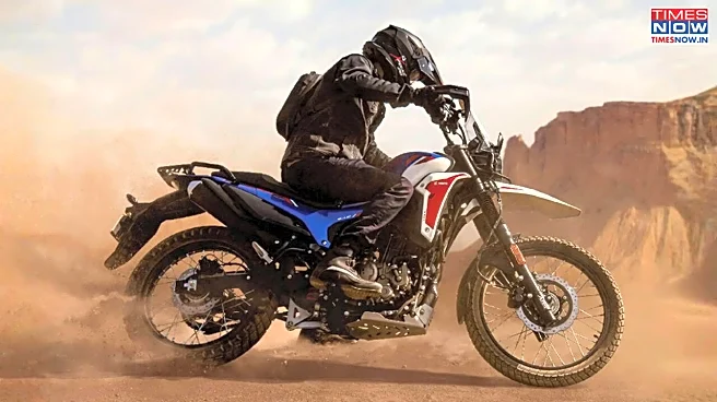 Hero Xpulse 210 Price List 2025 - Check Seat Height, Suspension, Mileage, And Ground Clearance