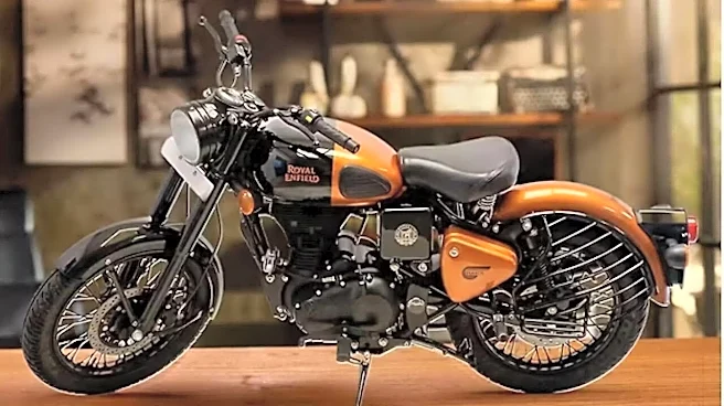 Royal Enfield Updates Classic 500, But There’s A Catch
