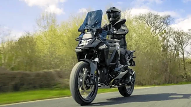 BMW R 1300 GS Adventure Dark Edition Breaks Cover - What’s New