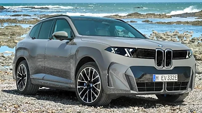 New BMW iX5 EV Unveiled - Gets 845 Km Range, 460 kW Fast Charging