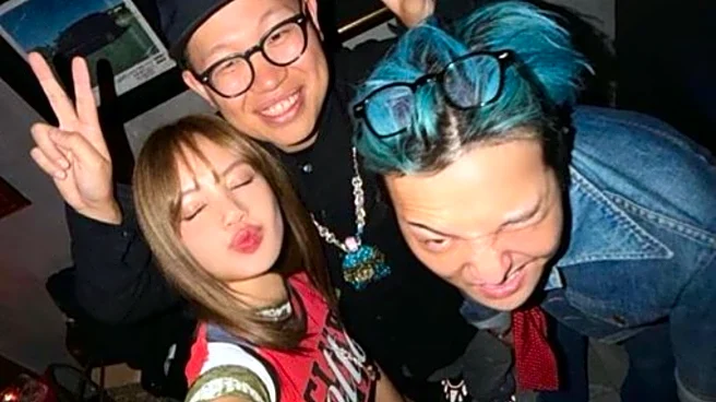 Blackpink Meets BIGBANG In ULTIMATE K-Pop Moment As Lisa Poses With G-Dragon, Netizens Want Collab