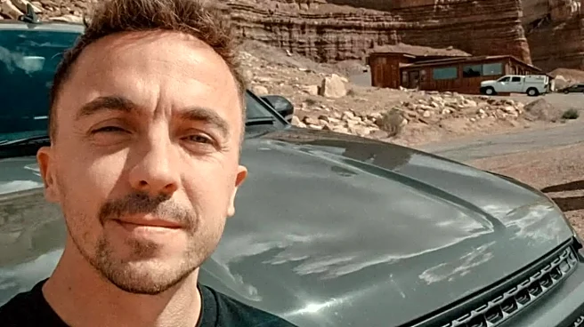 Frankie Muniz Has NOT Spoken To Hilary Duff In 22 Years, FINALLY Reveals Why