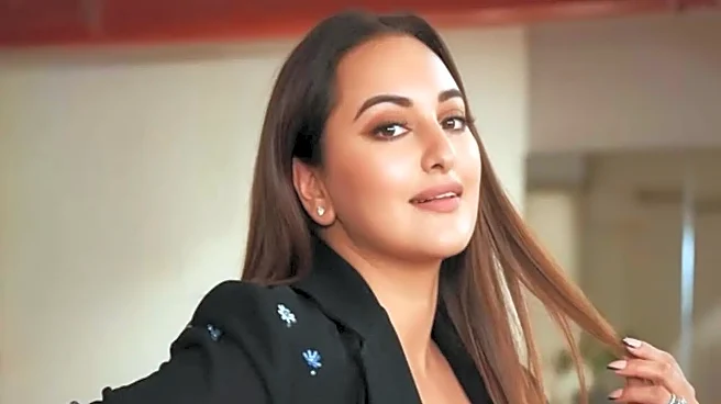 Sonakshi Sinha Reveals Trolls Make Her Go 'Tu Hai Kaun?', Reacts To Being Called 'Aunty'