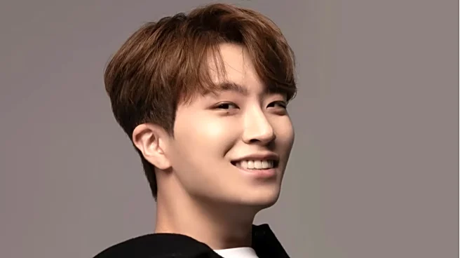 GOT7 Youngjae Announces Military Enlistment, Agency Reveals Emotional Reason Behind Singer Not Making Public Statement