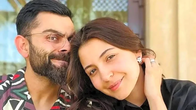 Anushka Sharma Called 'Truly Hilarious Woman' By Netizens As She Likes Reel About Supporting Virat Kohli 'During His Downfall'