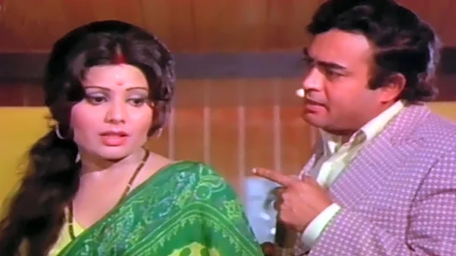 When Sulakshana Pandit Took Sanjeev Kumar To Temple And Asked Him To Fill Her Maang With Sindoor