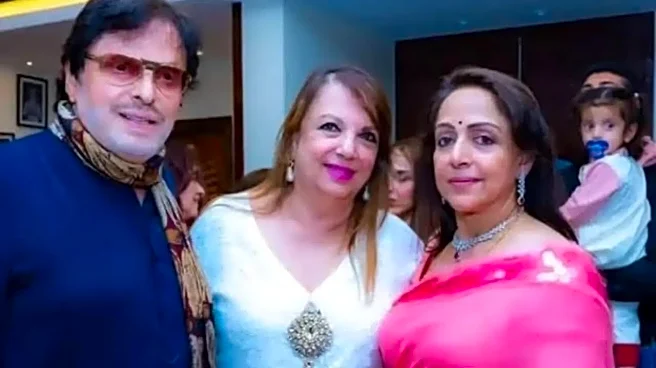 Hema Malini Pays Heartfelt Tribute To Zarine Khan: Another Close, Dear Friend Gone