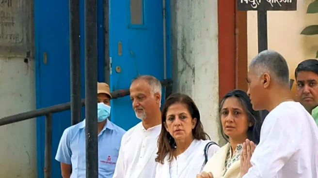 Kamini Kaushal Funeral: Family And Friends Bid Tearful Goodbye To Veteran Actress