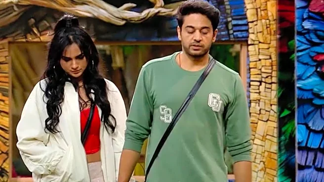 Bigg Boss 19: Gaurav Khanna's Wife Akanksha Chamola NOT Planning To Have Children Even If World Calls Her 'Selfish'