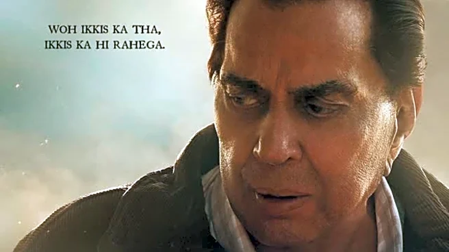 Ikkis Poster Out: Dharmendra Portrays Father Of Agastya Nanda's Arun Khetarpal, 21-Year-Old Immortal Soldier