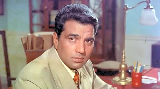 Dharmendra Death: Fans Remember Their 'Jatta' As Veeru Of Sholay Who Fought Through Difficulty