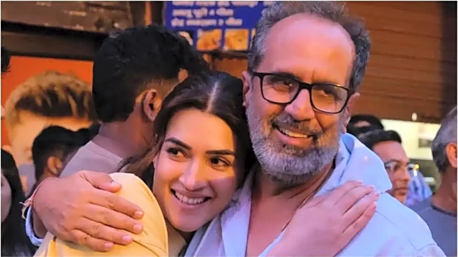 Kriti Sanon Drops Hilarious Pic Of Aanand L Rai Ahead Release Of Tere Ishk Mein, Jokes 'Pretty Calm For A Director...'