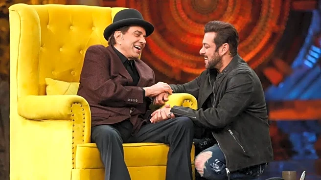 Bigg Boss 19: Salman Khan Mourns Dharmendra's Death, Says 'I Wish Ye Hafte Ka Weekend Ka Vaar Main...'