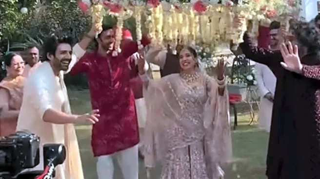 Kartik Aaryan's Sister Kritika Walks Down The Aisle While Dancing On Tera Yaar Hoon Main, Actor's Reaction Is Unmissable