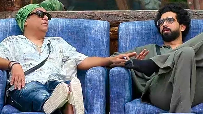 Bigg Boss 19: Ex-Contestant Zeishan Quadri Supports Amaal Mallik, Says 'Get The Trophy Home'