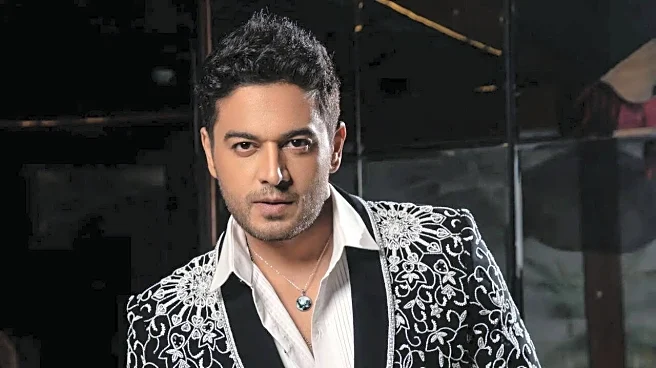 Bigg Boss 19 Winner Is Gaurav Khanna; Lifts Trophy With Rs 50 Lakh